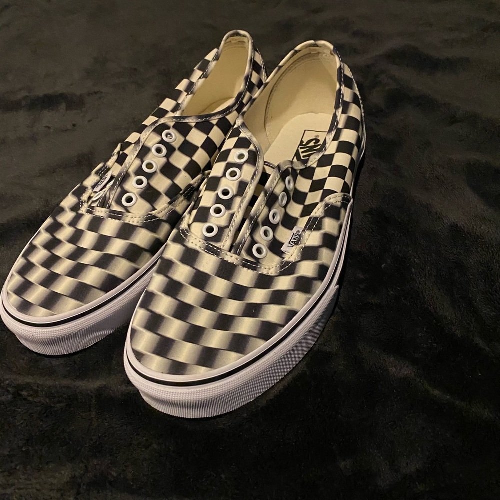 Vans “Trippy Checkerboard”